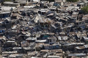 A Port au Prince neighborhood in the aftermath of the earthquake that hit Haiti on Jan. 12, 2010. (UN photo/Logan Abassi, United Nations Development Programme)