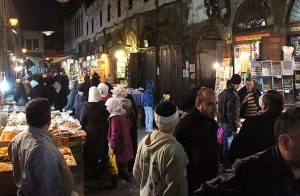 The markets of Old Damascus continued to bustle despite the unrest close by. Taken on Jan. 18, 2012. (Elizabeth Arrott, Wikimedia Commons)