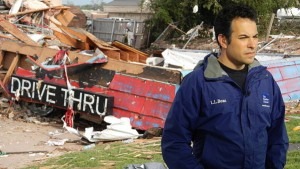 Weather Channel National Correspondent Dave Malkoff reporting from the 2013 Moore, Okla., Tornado Disaster Zone. (Dave Malkoff via Wikimedia Commons)